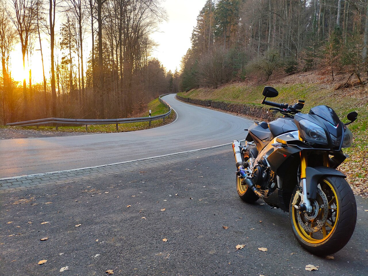 Aprilia Tuono V4 motorsykkel