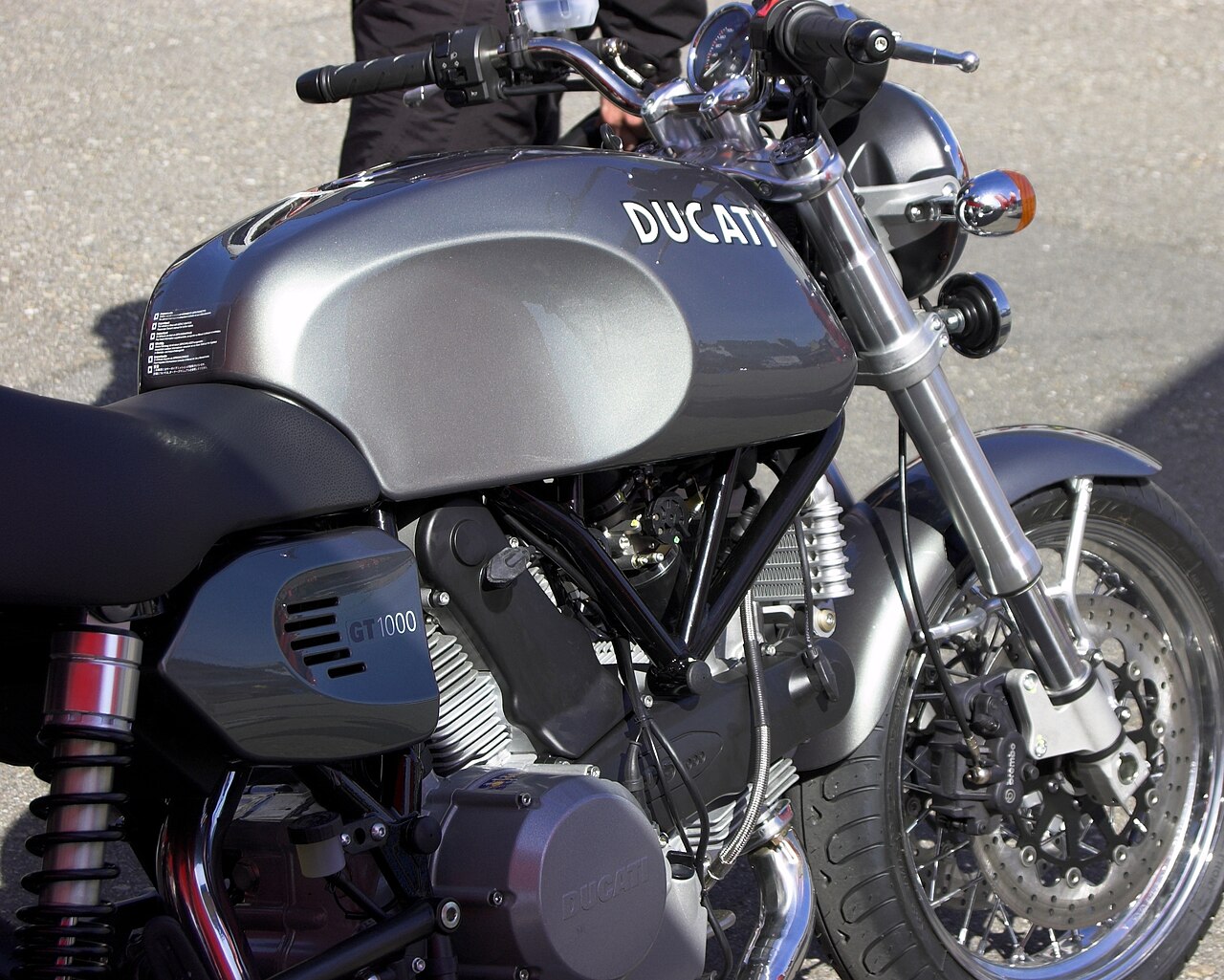 Ducati GT1000 motorsykkel