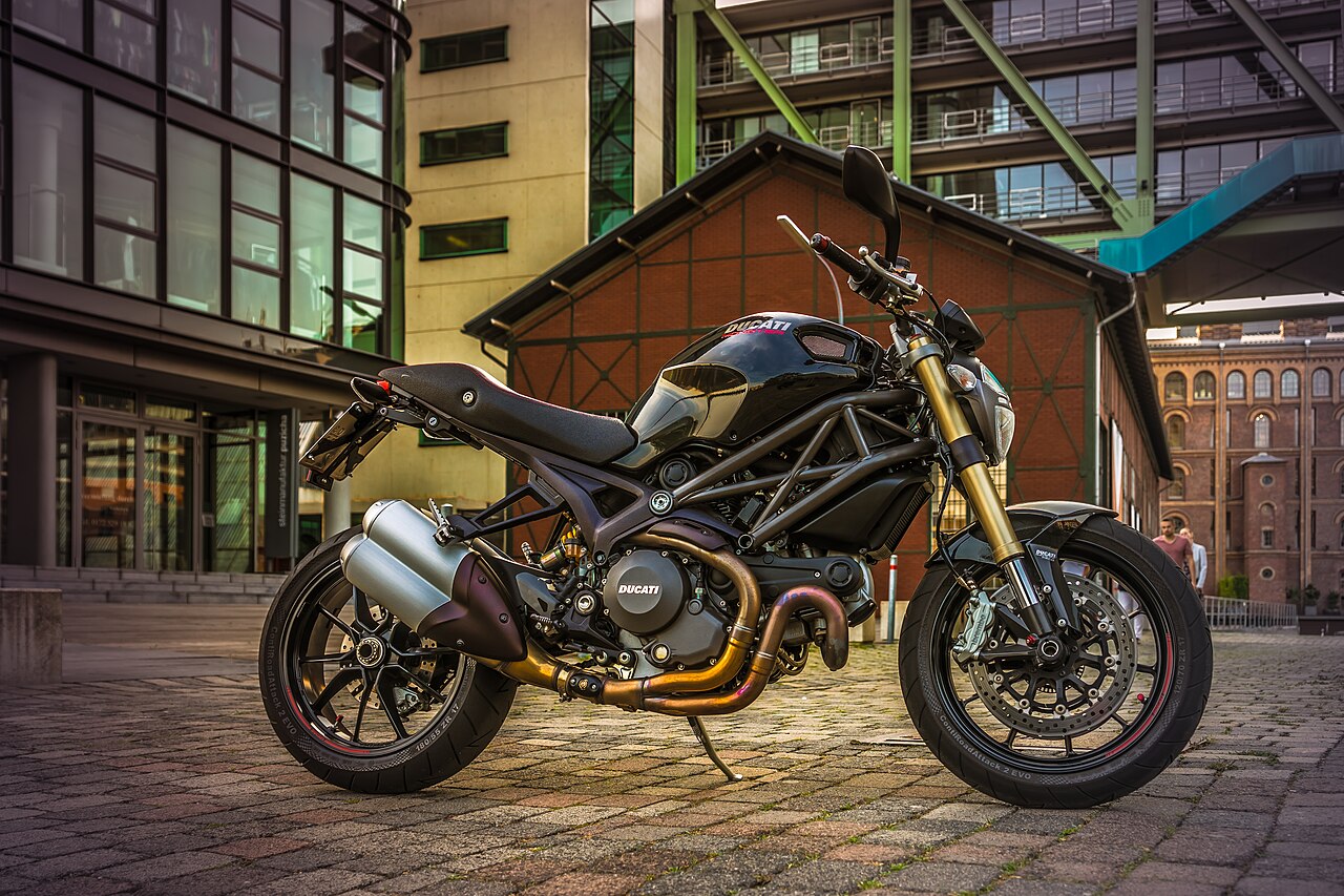 Ducati Monster 1100 EVO motorsykkel