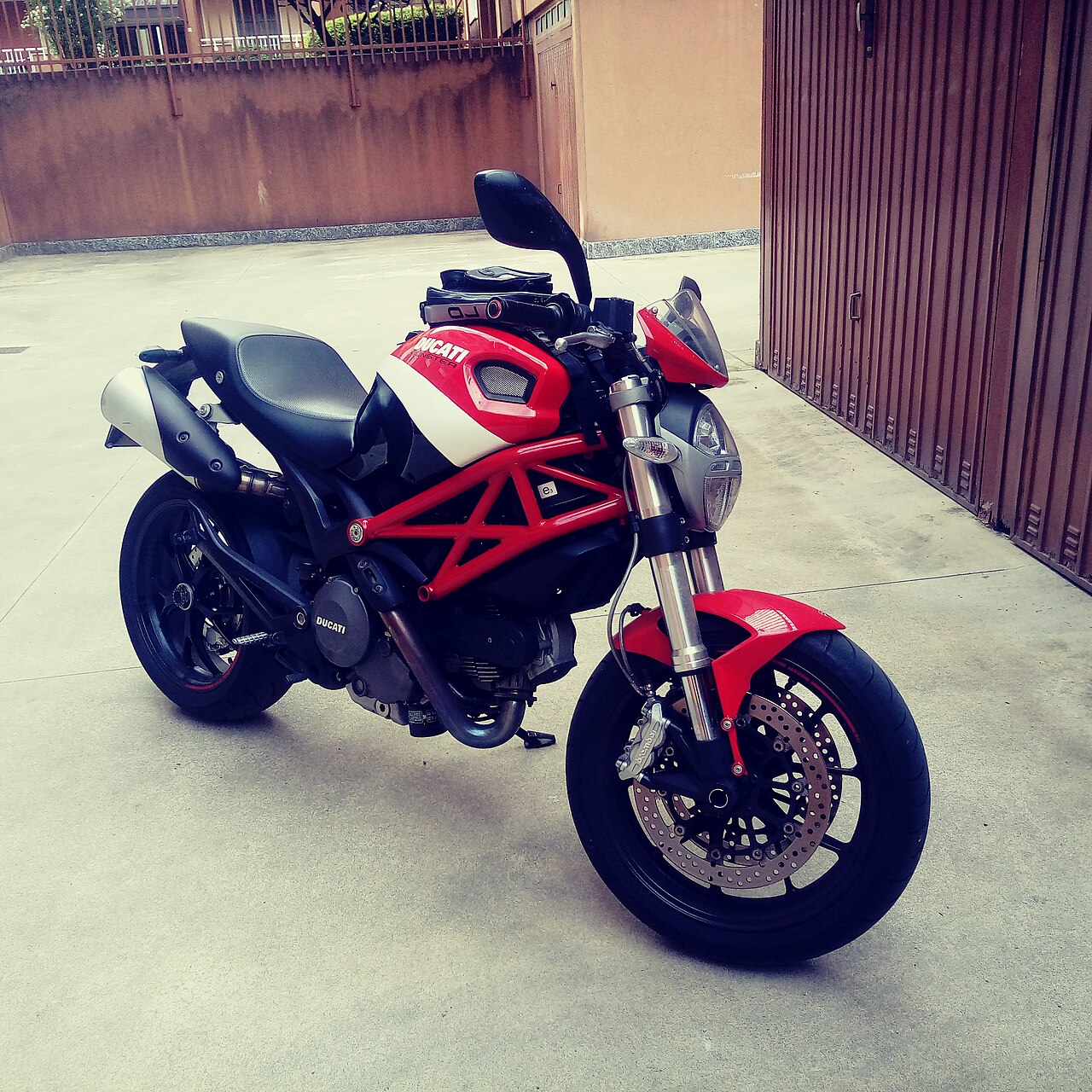 Ducati Monster 796 motorsykkel
