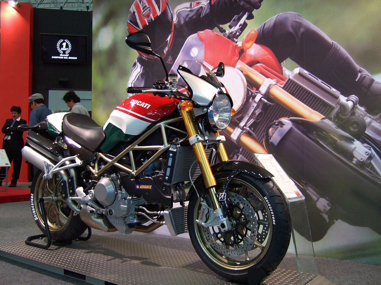Ducati Monster S4R motorsykkel