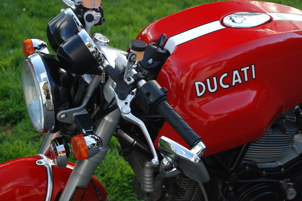 Ducati Sport 1000 motorsykkel