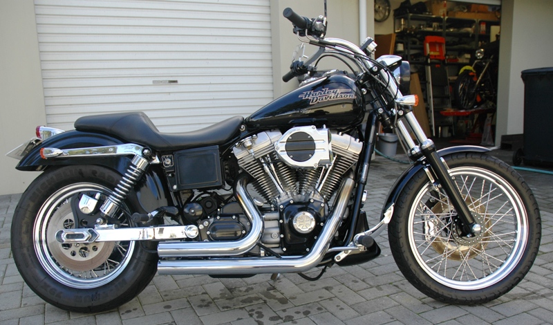 Harley-Davidson Dyna Super Glide Twin Cam 88 motorsykkel