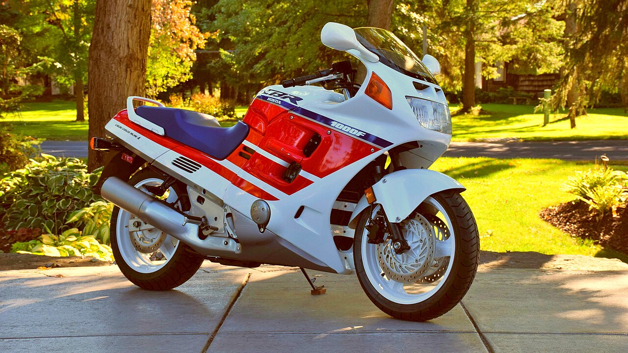Honda CBR1000F motorsykkel