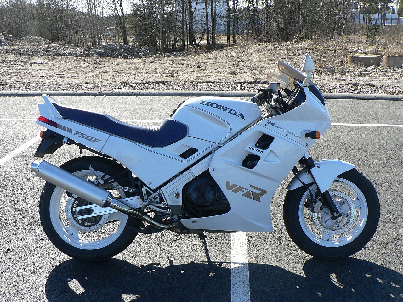 Honda VFR750F motorsykkel