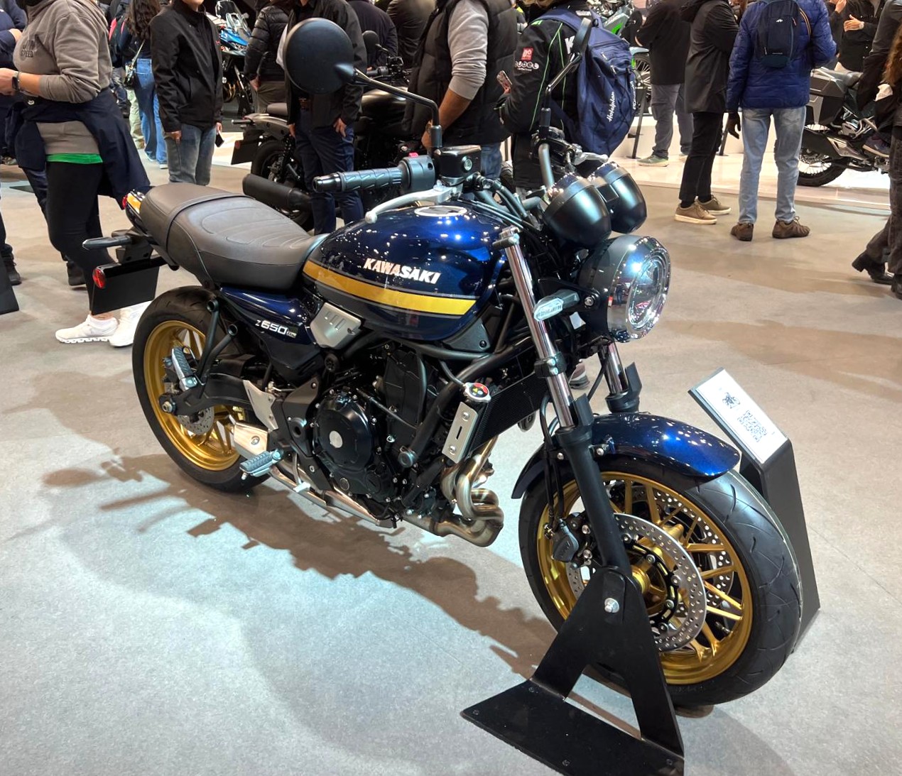Kawasaki Z650RS motorsykkel