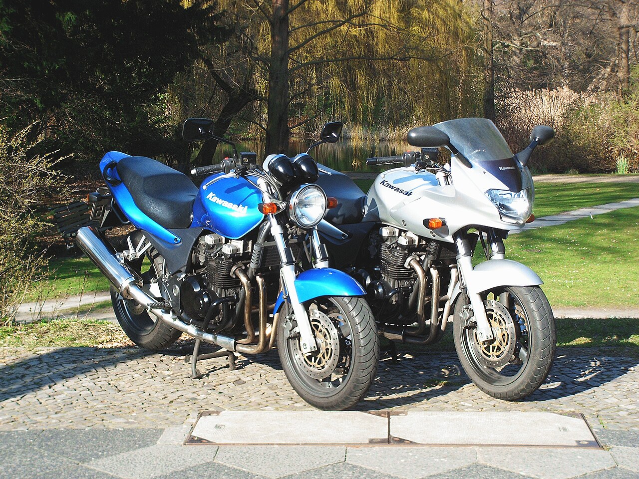 Kawasaki ZR-7S motorsykkel