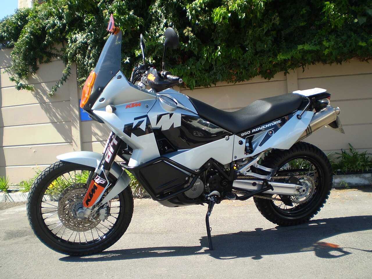 KTM 950 Adventure motorsykkel