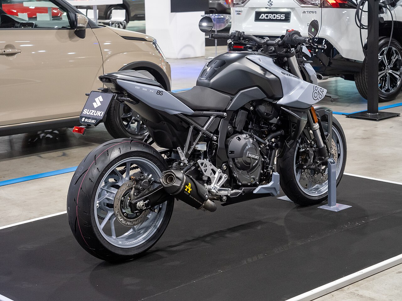 Suzuki GSX-8S motorsykkel