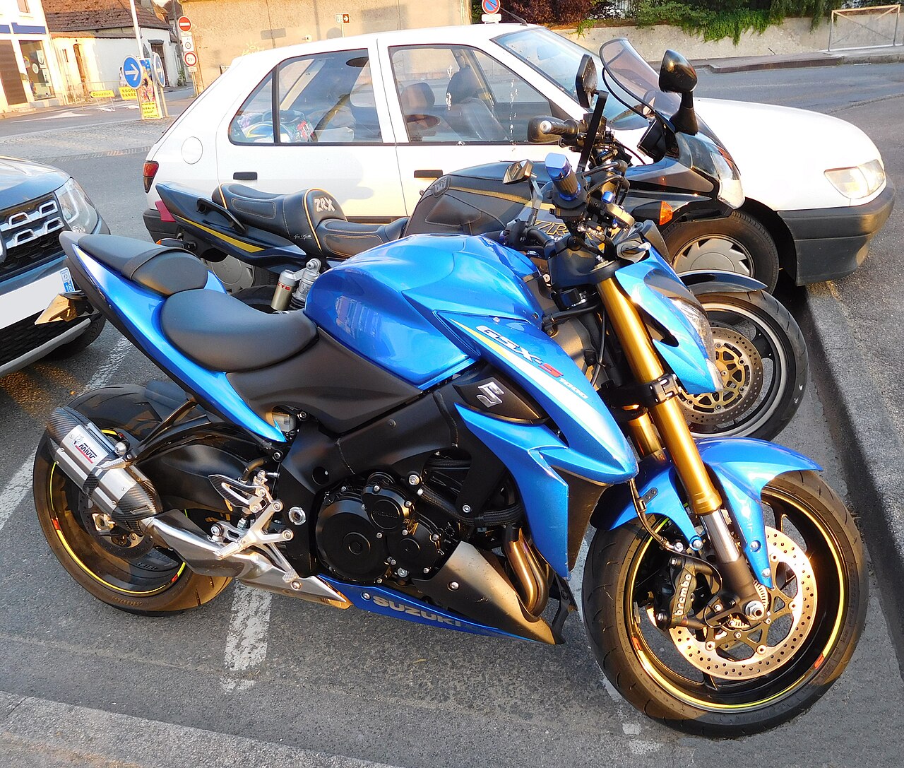 Suzuki GSX-S1000 motorsykkel