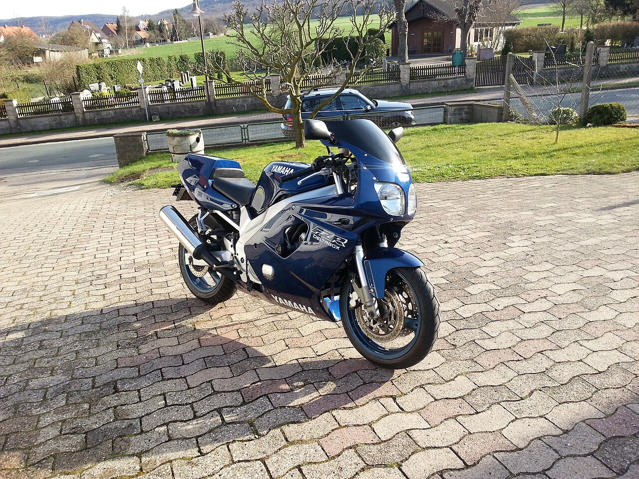 Yamaha FZR600R motorsykkel