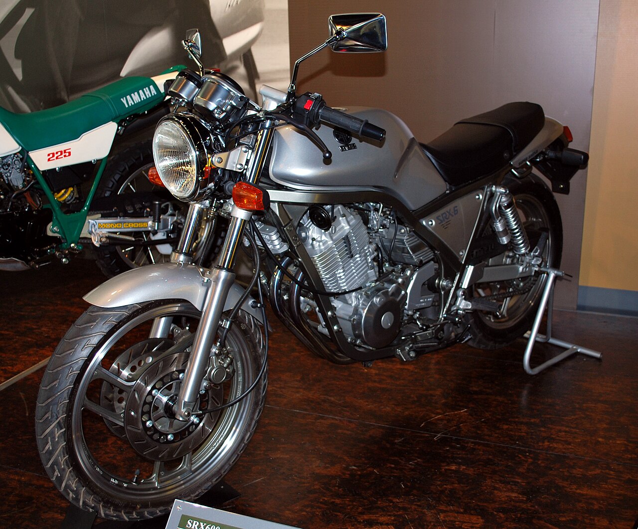 Yamaha SRX600 motorsykkel
