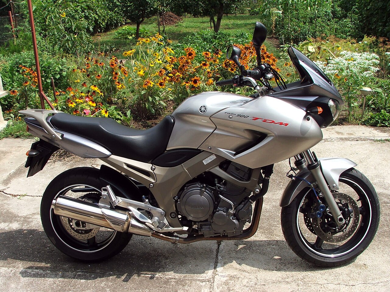Yamaha TDM900 motorsykkel