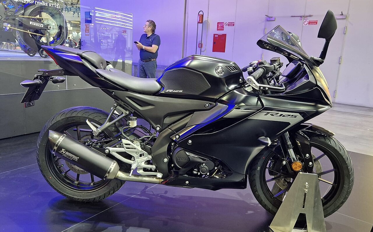 Yamaha YZF-R125 motorsykkel